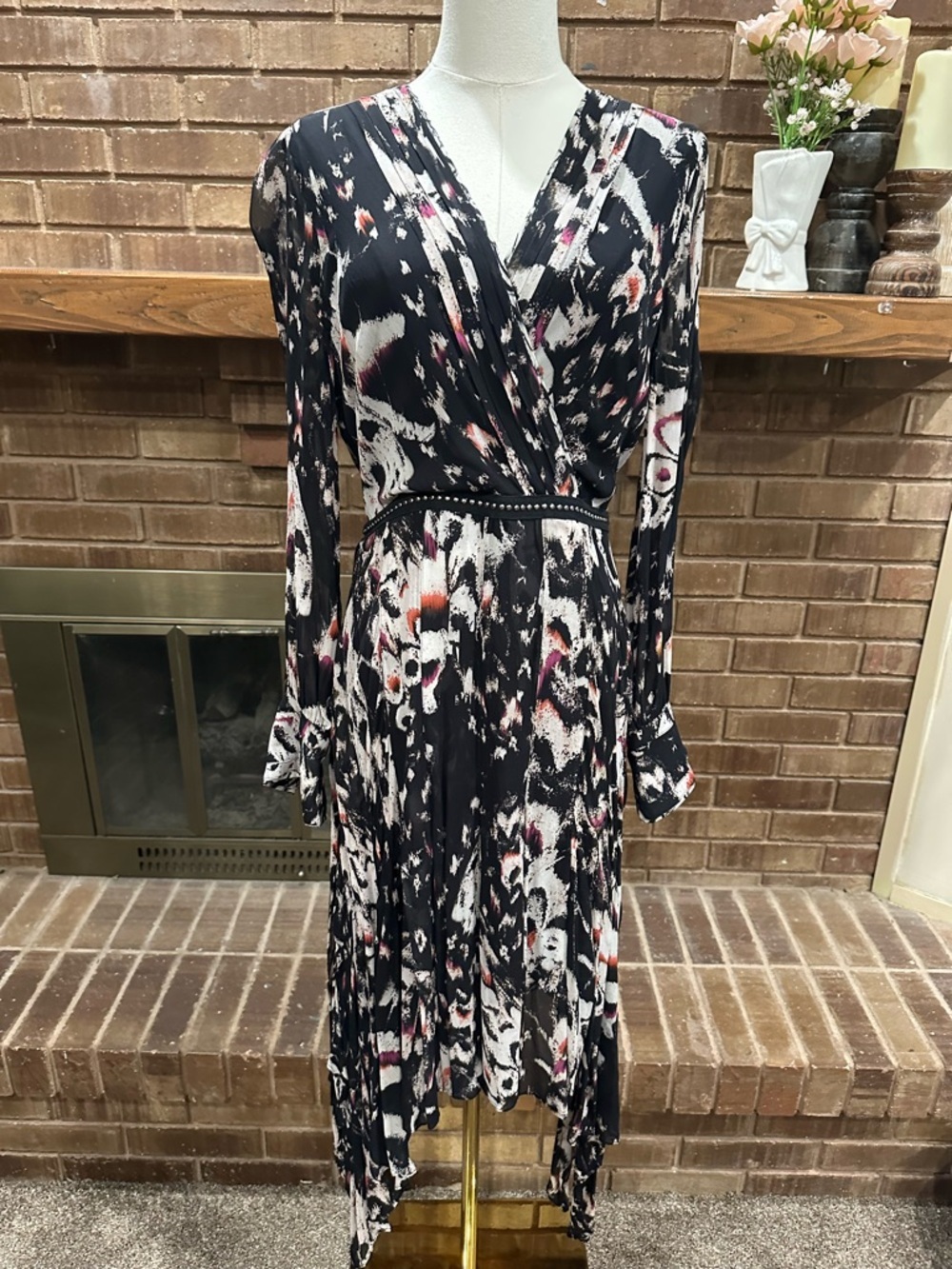 AllSaints Lizia Wing Abstract Floral Asymmetric Handkerchief Midi Dress Size 6